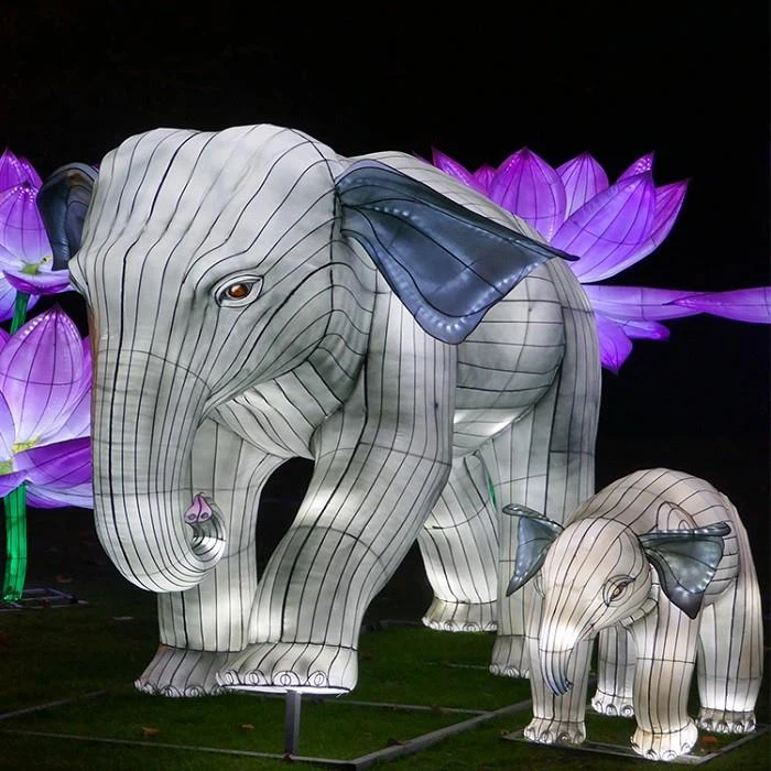 Colorful Chinese Handmade Animal Shape Led Silk Lantern Fair