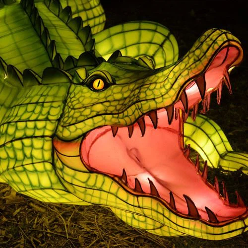 Animal Silk Crocodile Lantern